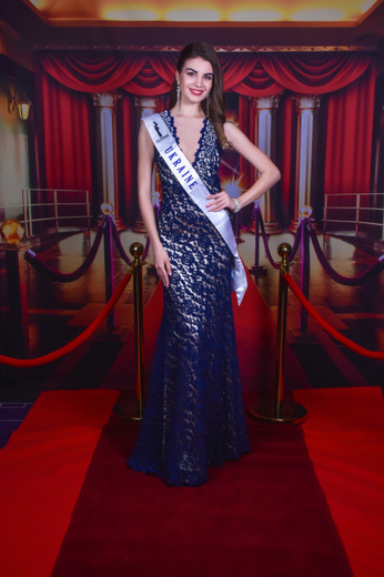 6023032_MARCOS_PORTRAITGALA1.jpg