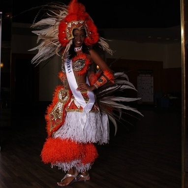 The princess from Bahamas looses her national costume